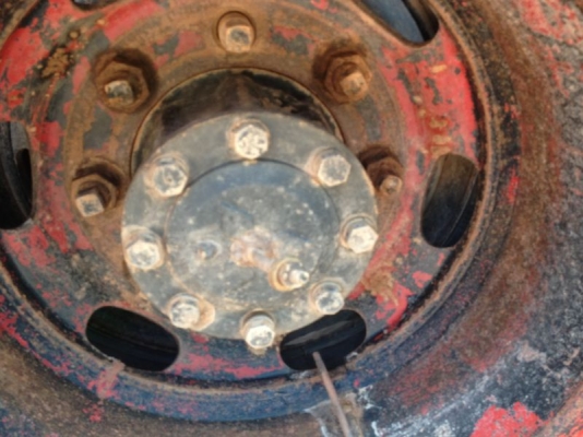 รถมิตซู 10 ล้อดั๊ม FN527 - TD  195 แรงม้า  สนใจติดต่อ 081 - 6079515