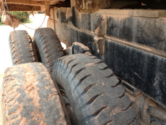 รถมิตซู 10 ล้อดั๊ม FN527 - TD  195 แรงม้า  สนใจติดต่อ 081 - 6079515