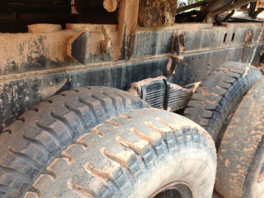 รถมิตซู 10 ล้อดั๊ม FN527 - TD  195 แรงม้า  สนใจติดต่อ 081 - 6079515