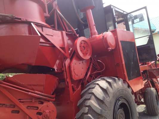 ขายรถตัดอ้อย ออสทอฟ ปี1999 ล้อยาง สภาพดี