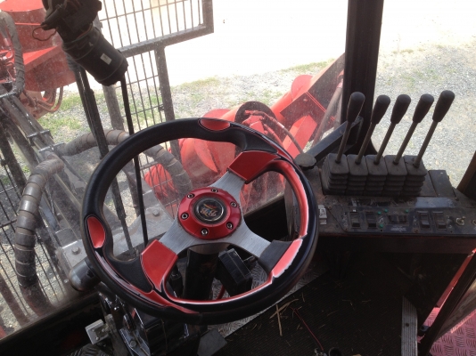 ขายรถตัดอ้อย ออสทอฟ ปี1999 ล้อยาง สภาพดี