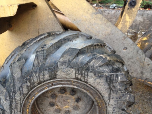 รถตัก โคมัสซุ 507  สนใจติดต่อ 081 - 6079515