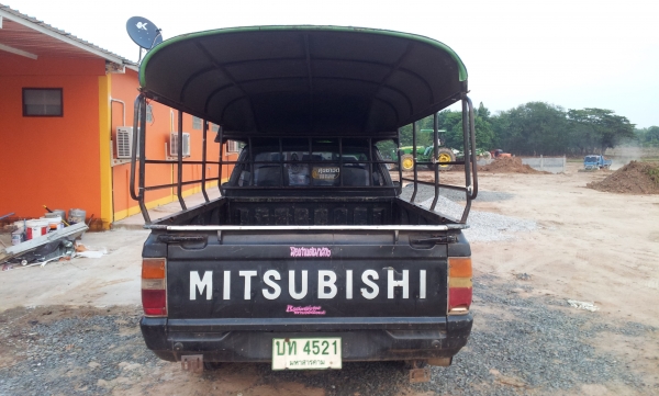 ขาย L200 ปี 34 เดิมๆ ครับ..พร้อมหลังคา ขาย L200 ปี 34 เดิมๆ ครับ..พร้อมหลังคา