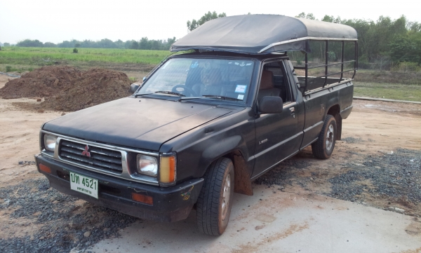 ขาย L200 ปี 34 เดิมๆ ครับ..พร้อมหลังคา ขาย L200 ปี 34 เดิมๆ ครับ..พร้อมหลังคา