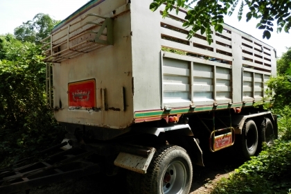 ลูกพ่วงดั้ม3คาน  ถุงลมยกล้อใด้ ลงเล่มแล้วยาว6เมตร