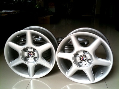 แม็กซ์ อิตาลี ขนาด15 นิ้ว 4รู100