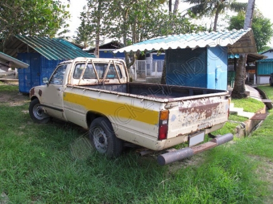 รถกระบะ ยี่ห้อ TOYOTA รถกระบะ ยี่ห้อ TOYOTA