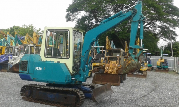 ต้องการขายรถขุดยี่ห้อkomatsu-PC20-3รถนอกนำเข้าจากญี่ปุ่น ต้องการขายรถขุดยี่ห้อkomatsu-PC20-3รถนอกนำเข้าจากญี่ปุ่น