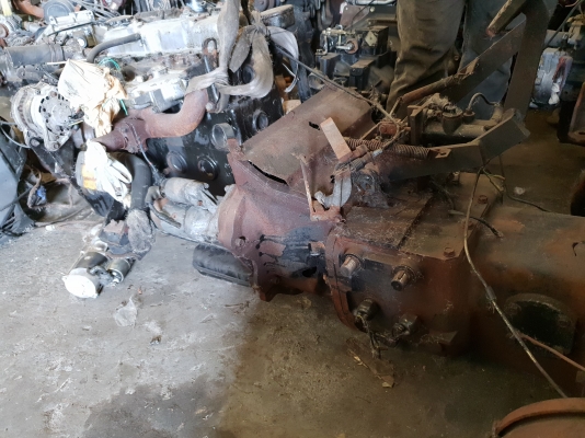 ขายเครื่องยนต์ isuzu c240 พร้อมเกียร์เฟืองท้ายมือสองญี่ปุ่น