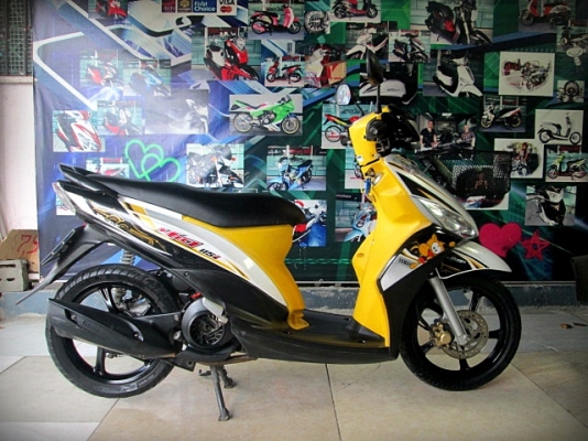 mio 115i cc.สีขาวเหลืองดำ ตัวล้อแมกซ์ ระบบหัวฉีดอัจฉริยะ ประหยัดนํ้ามัน 19900