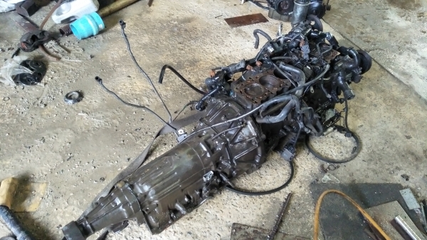 ขายเกียร์ 2J สภาพพร้อมใช้งาน ขายเกียร์ 2J สภาพพร้อมใช้งาน