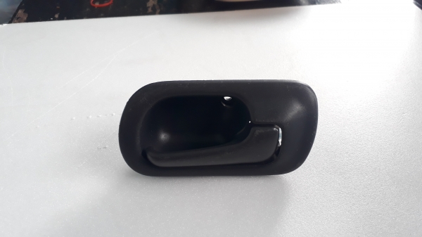 มือเปิดประตูใน ข้างขวา Honda civic ปี 1996-2000 มือเปิดประตูใน ข้างขวา Honda civic ปี 1996-2000