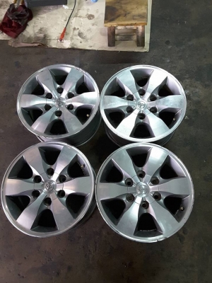 ล้อ Vigo 6/139 ขอบ 16 กว้าง 7 สภาพสวยๆ 1ชุด