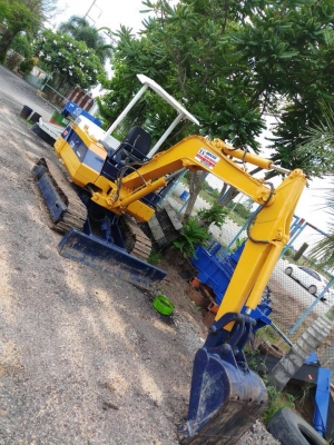 ขายแบคโฮเล็กKOMATSU PC30 รุ่น6 ขายแบคโฮเล็กKOMATSU PC30 รุ่น6