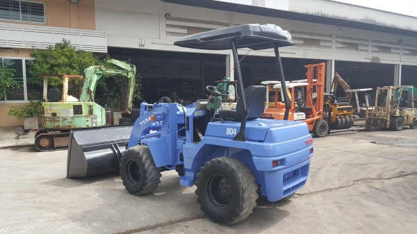 ขาย รถตัก TCM รุ่น 804 มือสองญี่ปุ่น เอวอ่อน ทำงานไว เกียร์ทอร์ค กระบวยใหญ่ สวยพร้อมใช้งาน  มือถือ 0818753444