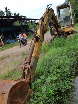 โคมัตสุ 40-3 รถใช้งานได้ขายตามสภาพ 120,000