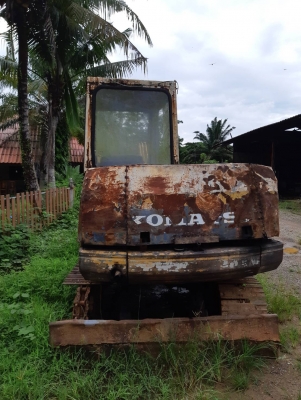 โคมัตสุ 40-3 รถใช้งานได้ขายตามสภาพ 120,000