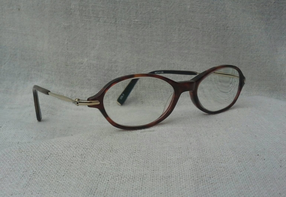 แว่นตาสายตายาวฝรั่งเศส ยุค 2010&#039;s ค่าสายตา +250 กรอบอะซีเทต - ลายกระ - ฮาวานา ก้านขาทอง KGP Aut