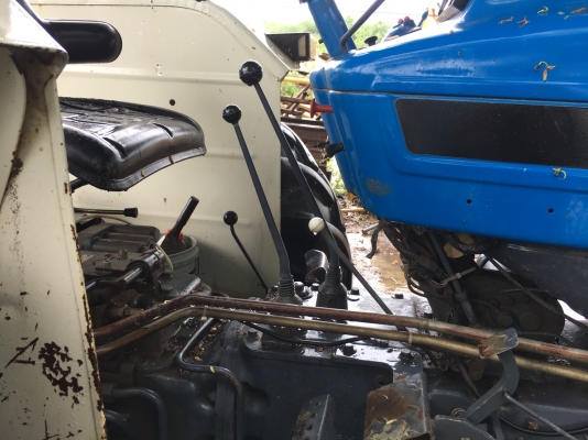 ขายรถไถฟอร์ด (FORD 6610) สองเพลา (4x4) สภาพนางฟ้า ราคาถูก โทรเบอร์นี้นะครับ