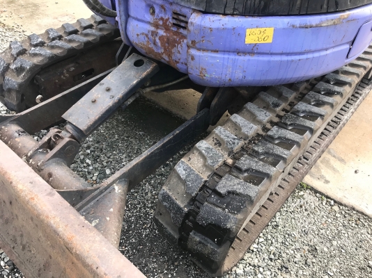 ขายถูกรถแบคโฮKOMATSUรุ่นPC30UU-3นำเข้าญี่ปุ่นไม่เคยใช้งานในไทยเอกสารพร้อม แทร็กยางปั้มนิ้วทำงานไวสภาพดีพร้อมใช้งาน 081-8302909 จิรโรจน์ Line  :  jiraroj2909