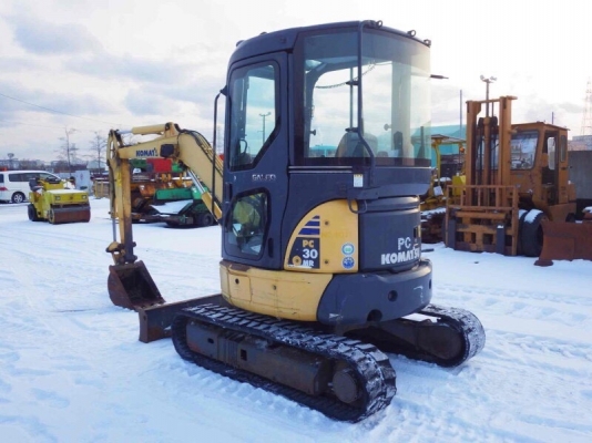 Komatsu PC30MR-2 นำเข้าจากประเทศญี่ปุ่น