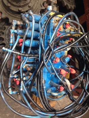 คอนโทรนแบคโฮเก่านอก ทุกรุ่น