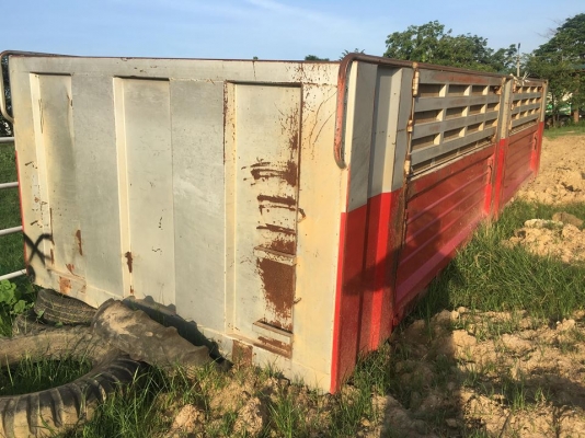 ขายกะบะรถบรรทุก กว้าง 2.50 เมตร ยาว 7.20 เมตร ช่วงครัชซี 85-87  สามารถใส่ได้เรย ขายกะบะรถบรรทุก กว้าง 2.50 เมตร ยาว 7.20 เมตร ช่วงครัชซี 85-87  สามารถใส่ได้เรย