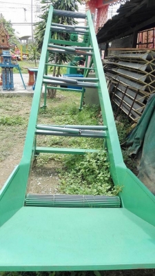 สายพานลำเลียงประกอบใหม่ ยาว 6 เมตร กว้าง 90 cm มีสายพานใหม่ให้ไปด้วย