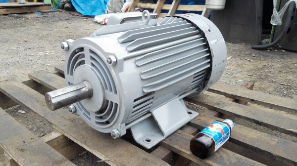 มอเตอร์ Mitsubishi 10 HP 220V เหมือนใหม่!! มอเตอร์ Mitsubishi 10 HP 220V เหมือนใหม่!!