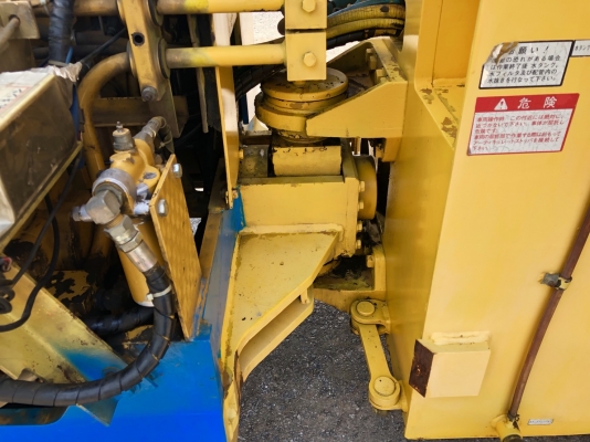 รถบดสามล้อเหล็ก KAWASAKI K12 FROM JAPAN สนใจติดต่อ 063-9316985 ID LINE : 0639316985 ครับ รถบดสามล้อเหล็ก KAWASAKI K12 FROM JAPAN สนใจติดต่อ 063-9316985 ID LINE : 0639316985 ครับ