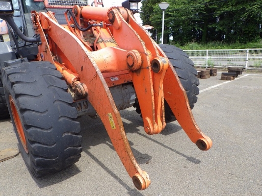 ขายรถตัก ยี่ห้อHITACHI รุ่น ZW180 ขายรถตัก ยี่ห้อHITACHI รุ่น ZW180