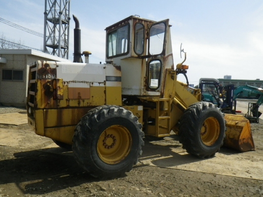 ขายรถตัก ยี่ห้อ KOMATSU รุ่น 510