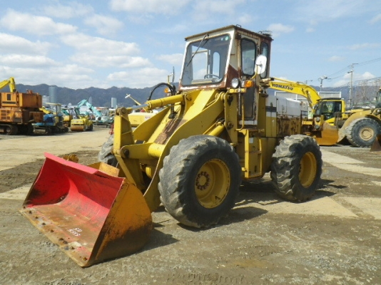 ขายรถตัก ยี่ห้อ KOMATSU รุ่น 510