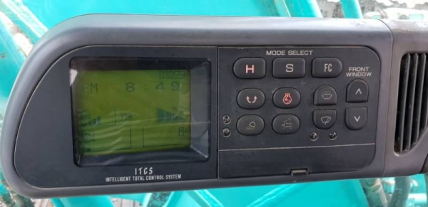 ขายด่วนรถแบคโฮKOBELCO-SK200MARK5มาร์ไฟร์ระบบลายหัวกะแทกรถนอกเพิ่งนำเข้ามายังไม่เคยใช้งานในเมืองไทย