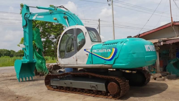 ขายด่วนรถแบคโฮKOBELCO-SK200MARK5มาร์ไฟร์ระบบลายหัวกะแทกรถนอกเพิ่งนำเข้ามายังไม่เคยใช้งานในเมืองไทย