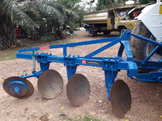 6610 เสื้อลาย  หัวฉีดเตี้ย ไอดีโต ปั๊ม H รถห้างแท้ หางสาม ใบมีดไคเฮงหลี ทะเบียนพร้อมโอน