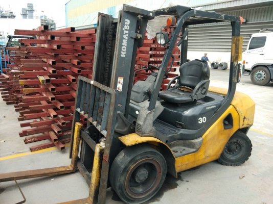 อาร์ ซี เอช โฟรคลิฟท์  ขาย โคมะสุ ขีด 16 ดีเซล 3 ตัน