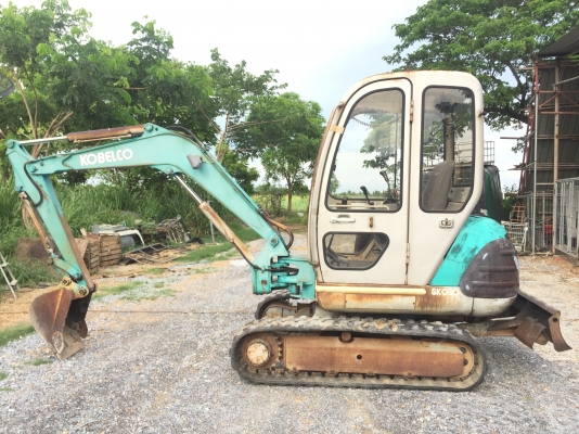รถขุด kobelco sk030 มีเก๋งเก่าญี่ปุ่นใช้งาน 2,900 ช.ม โทร 086-1602189