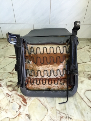 ขายเบาะรถยนต์ DAIHATSU MIRA L80 สภาพสวยพร้อมราง