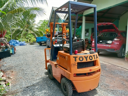 รถโฟล์คลิฟท์ Toyota 700