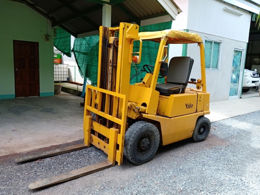 รถฟอร์คลิฟต์yaleยก 2 ตันเสาสูง 3 เมตรดีเซล