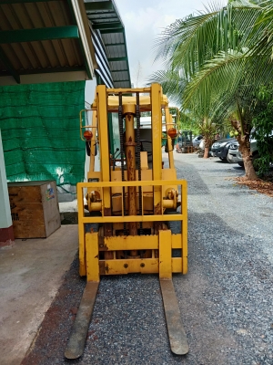 รถฟอร์คลิฟต์yaleยก 2 ตันเสาสูง 3 เมตรดีเซล