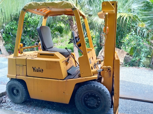 รถฟอร์คลิฟต์yaleยก 2 ตันเสาสูง 3 เมตรดีเซล