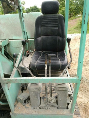 ขายรถขุดแบ็คโค Komatsu 50UU-1สภาพพร้อมทำงานช่วงล่างดี