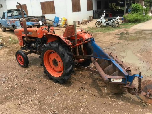 รถคูโบต้ารุ่นL2201พร้อมผานพรวนจัดส่งใด้คับ37000 รถคูโบต้ารุ่นL2201พร้อมผานพรวนจัดส่งใด้คับ37000