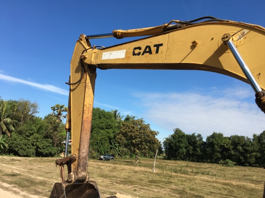 ขายแบคโฮ CAT E200B ขายแบคโฮ CAT E200B