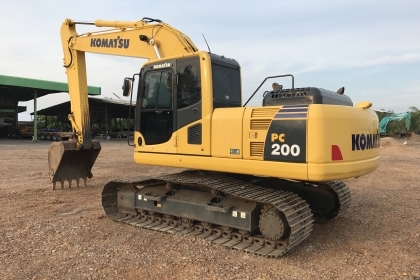 ขาย!! >>> Komatsu Pc200 รุ่น 8 MO ไมล์ 6,200 ชั่วโมง สวยเต็ม <<< เบอร์ติดต่อ 098-7155789 086-4631102