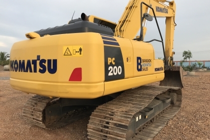 ขาย!! >>> Komatsu Pc200 รุ่น 8 MO ไมล์ 6,200 ชั่วโมง สวยเต็ม <<< เบอร์ติดต่อ 098-7155789 086-4631102