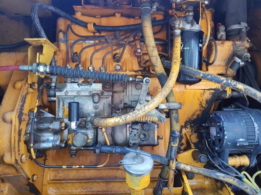 รถตัก KOMATSU 510 เก่าญี่ปุ่นไม่เคยใช้งานในไทย เครื่องยนต์4D105 เอวดี เครื่องยนต์ดีมาก ปั้มทอร์คและปั้มHYDสมบูรณ์ กรองคู่ สภาพดีพร้อมใช้งาน ราคา 680,000บาท ชั่วโมงการใช้งาน 6,000 ชม.รับรองคุณภาพ #KPGแทรคเตอร์สนใจโทร 092-9938255 081-8416818 ติดต่อสอบถามได้