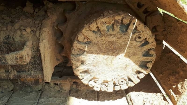 ขาย 980,000 CAT 320 C เล่มทะเบียน ไฟฟ้าครบ เครื่องดี ปั้มแรง เอวแน่น ช่วงล่างแน่น รถพร้อมใช้ รถอยู่ ศรีเกษ 090-772-3710 090-772-3708